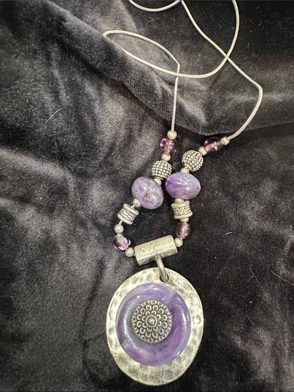 Amethyst-Inspired Purple Beaded Pendant Necklace - Unknown Brand